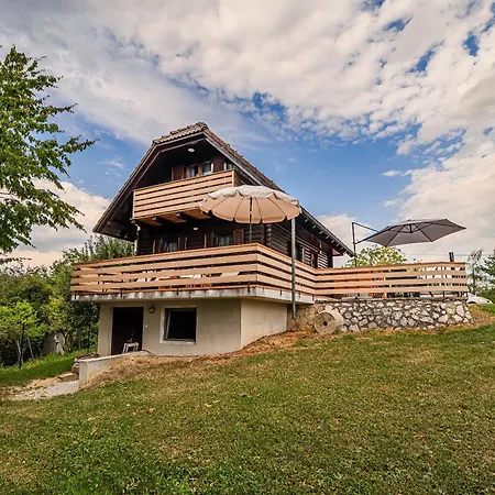 Log Vista View With Seasonal Hot Tub 펜션 *