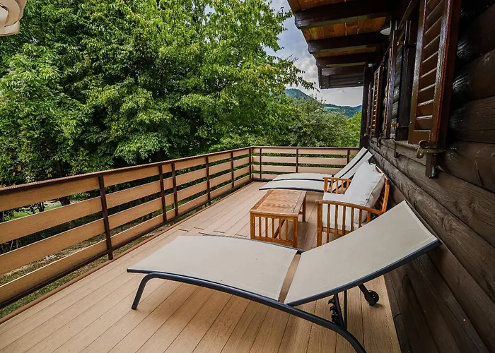 Log Vista View With Seasonal Hot Tub * Bizeljsko