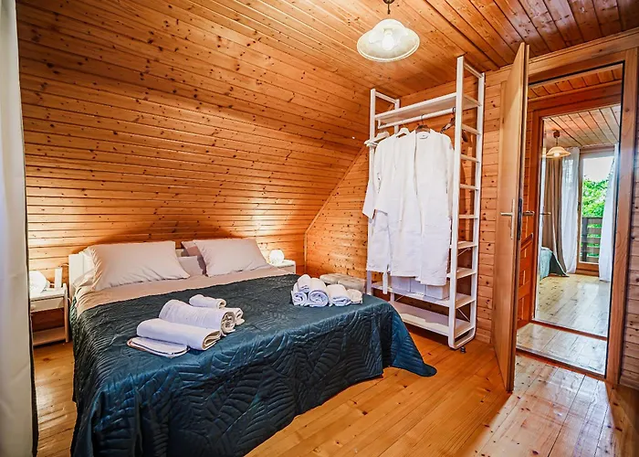 Log Vista View With Seasonal Hot Tub *