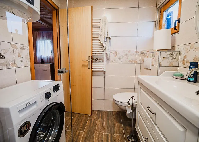 Log Vista View With Seasonal Hot Tub * Bizeljsko